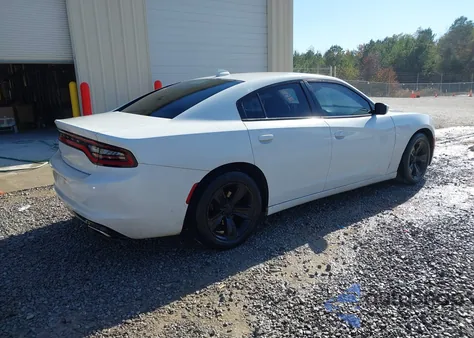 2016 Dodge Charger Sxt z USA, uszkodzony, nr VIN 2C3CDXHG7GH186903